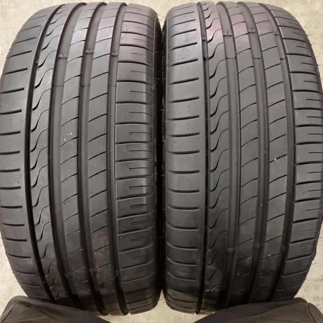 90Y 245|35ZR20