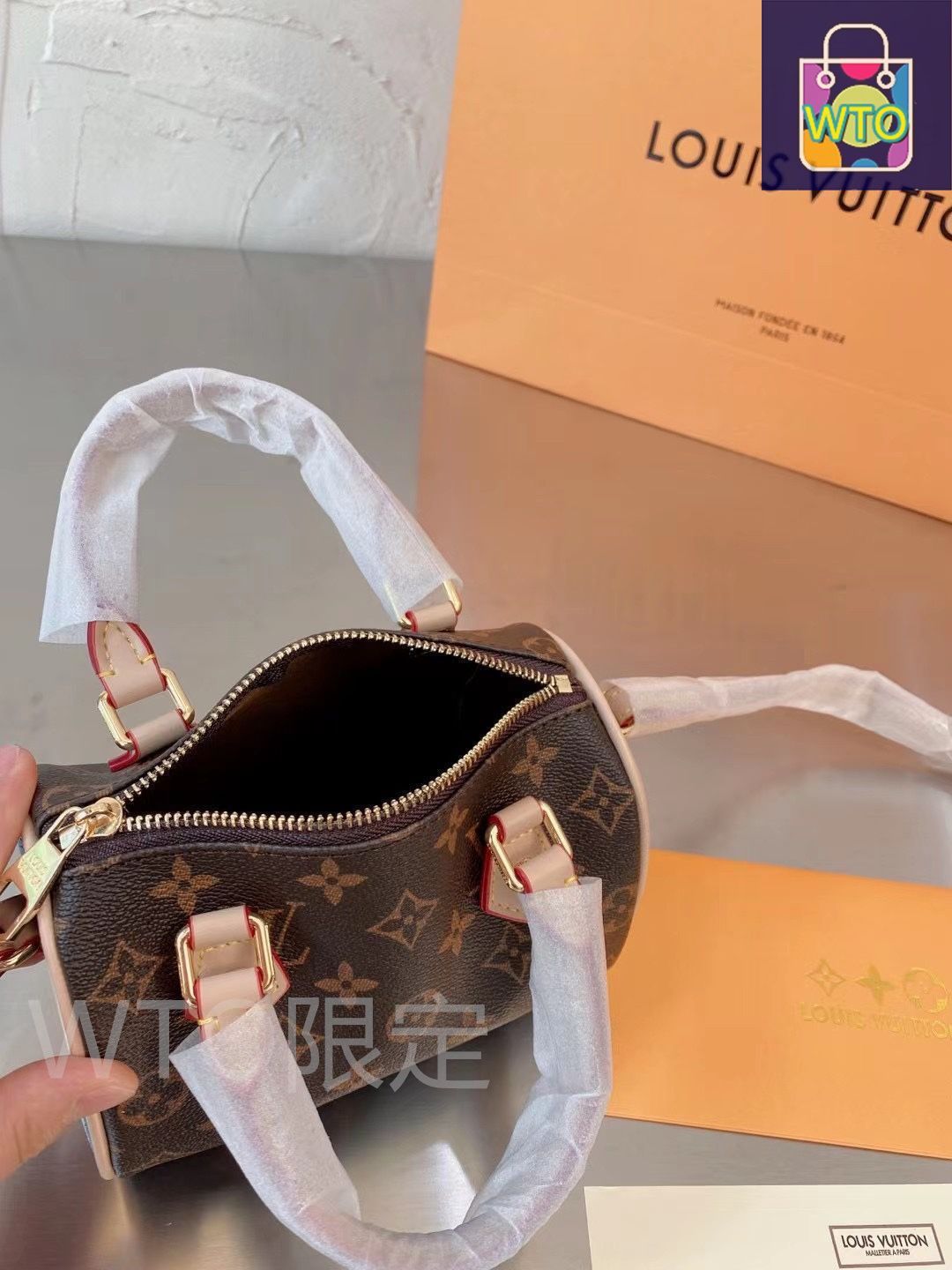 お洒落 LOUIS VUITTON ルイヴィトン ショルダーバッグ