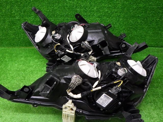 日産 C26/NC26 セレナ 前期 ヘッドライト 左右 キセノン レベ