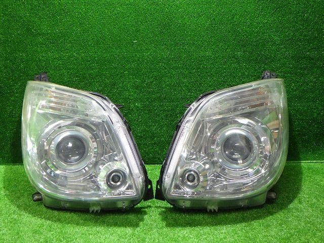 スズキ パレット ヘッドライト HID レベ付 KOITO 100-59175 スズキ パレット ヘッドライト HID レベ付 KOITO 100-59175