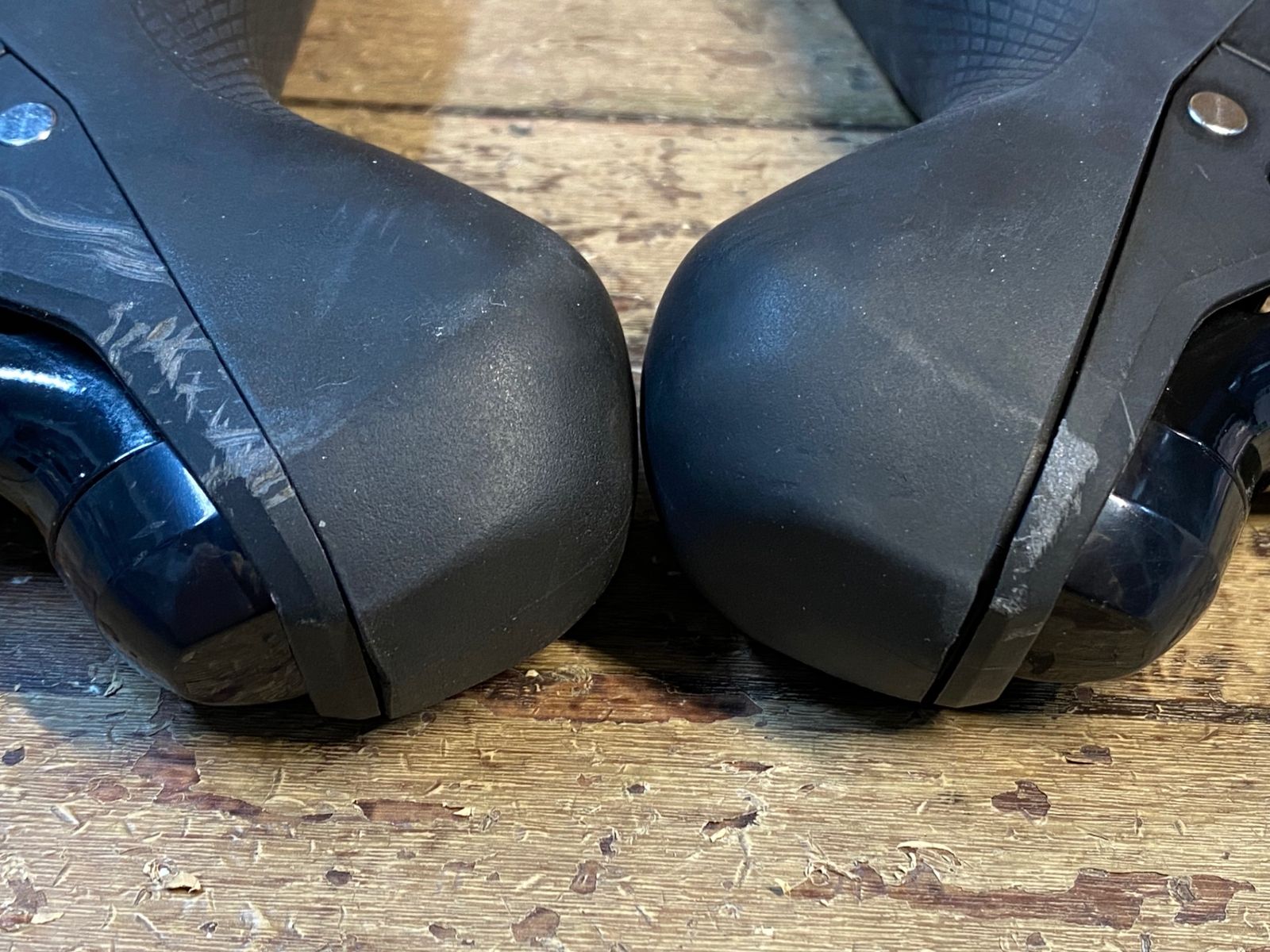 HX436 シマノ SHIMANO 105 ST-R7020 STIレバー 2x11S 油圧