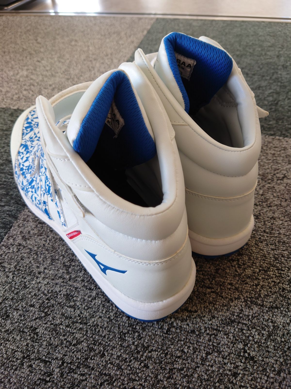 新品・現品限り】MIZUNO オールマイティBF22MLtd F1GA190601 安全靴