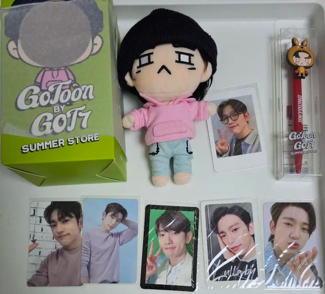 義基憲人 切り絵】富士山と扇子の切り絵作品 - メルカリ 【義基憲人