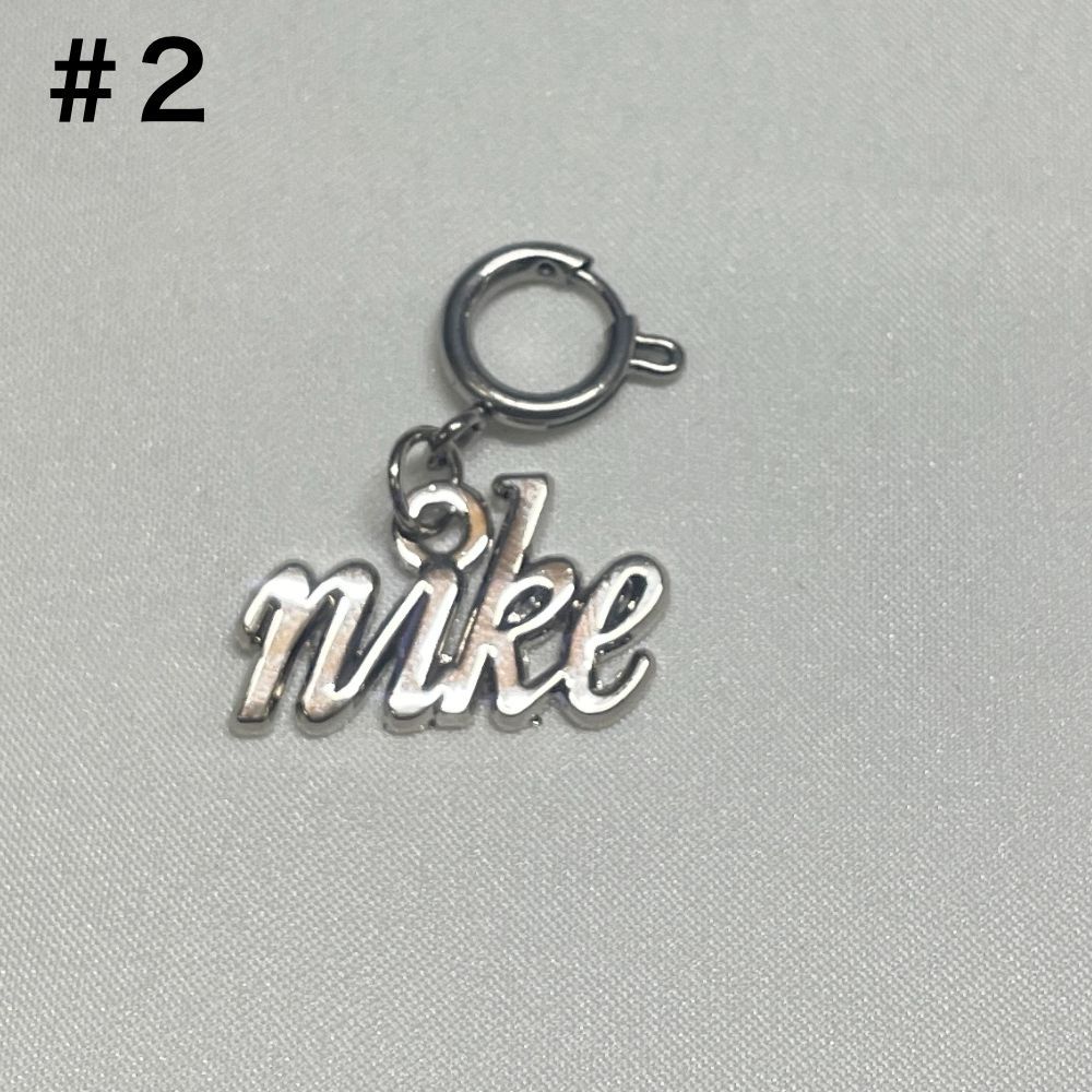 NIKE CHINA限定 Nike By You カスタムアイテム チャーム charm 靴 スニーカー アクセサリ - メルカリ