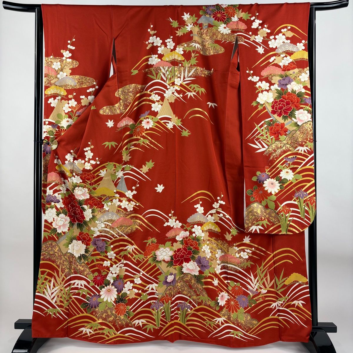 振袖 身丈165.5cm 裄丈65cm M 袷 草花 松竹梅 金銀彩 赤 正絹 名品