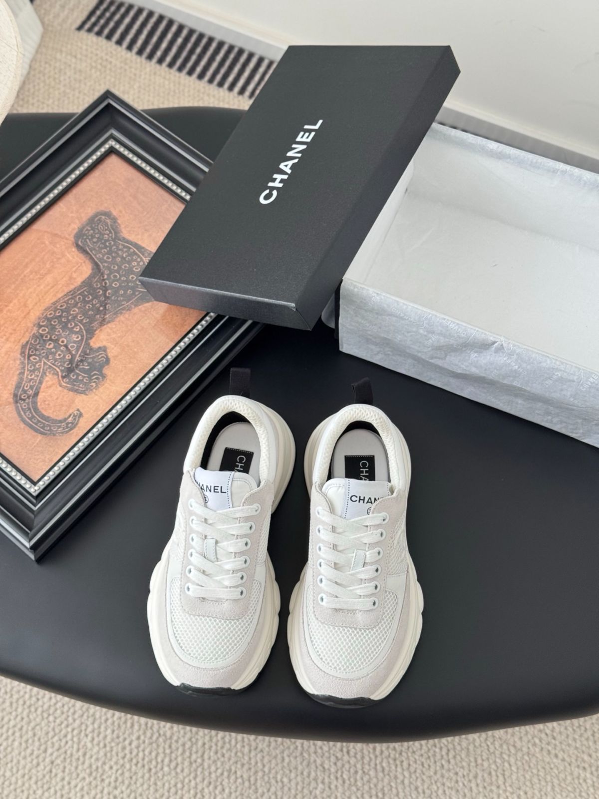 25P シャネル★ CCマーク カジュアル スニーカー 25P CHANEL CCマーク カジュアルな厚底スニーカー