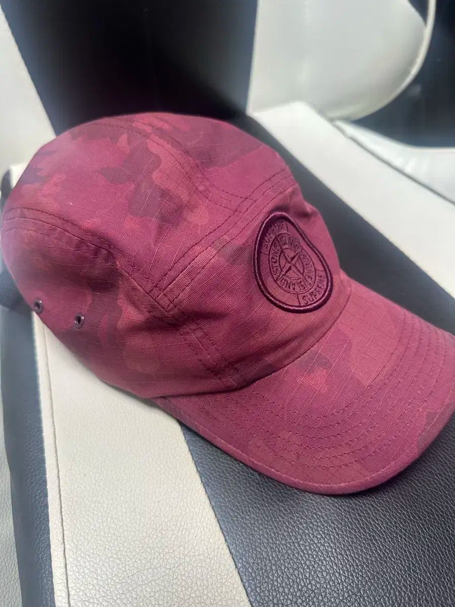 【雷市場（ポンジャン）商品韓国直送】 STONE ISLAND(ストーンアイランド) Supreme(シュプリーム) コラボ ボールキャップ