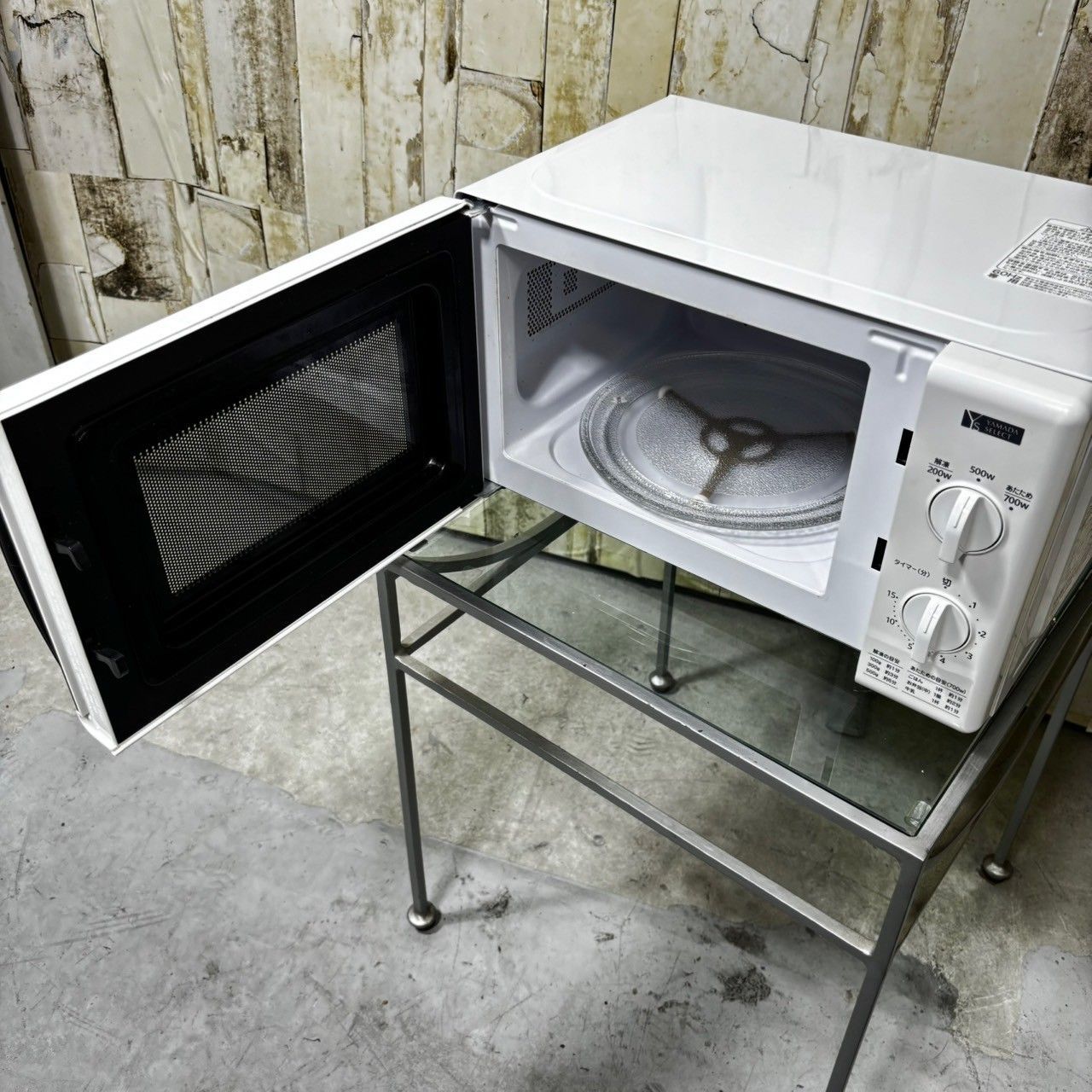 ●極美品 電子レンジ YAMADA SELECT YMW-M17JW6 60Hz Amazon.co.jp: YAMADASELECT 単機能電子レンジ 60Hz(西日本専用