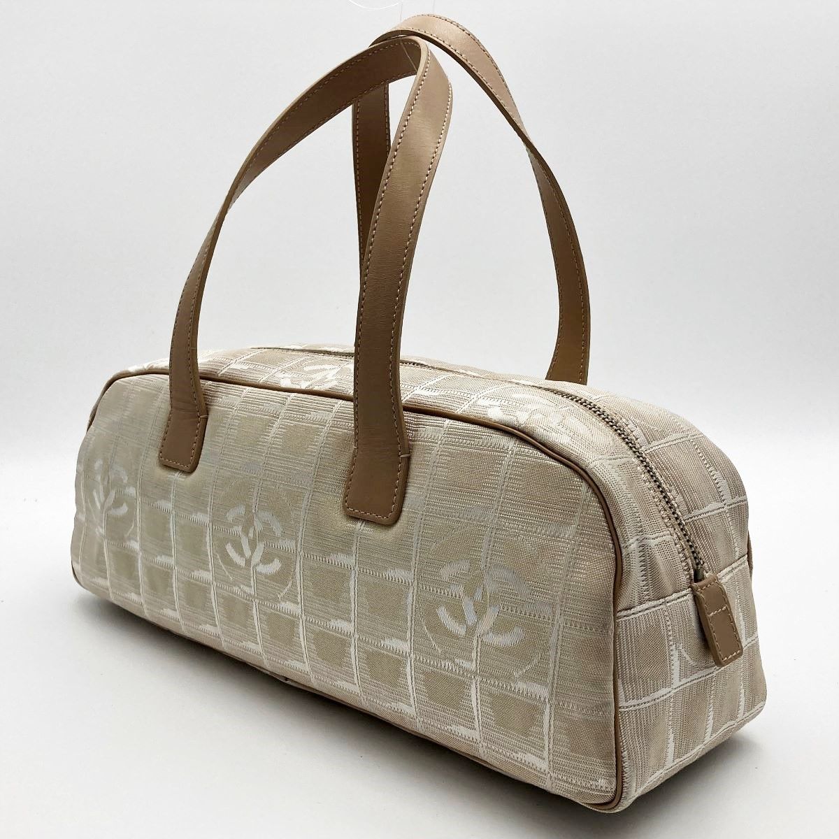 CHANEL トラベルライン ミニボストン ベージュ 美品 CHANEL シャネル ニュートラベルライン ボストンバッグ ミニ