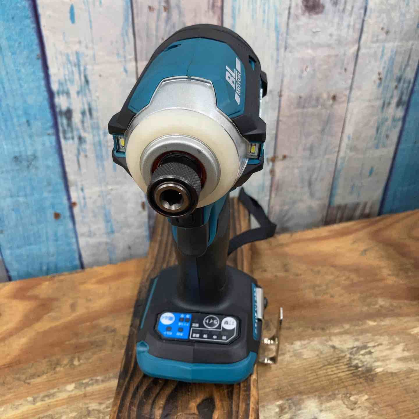 中古品】☆マキタ(makita) コードレスインパクトドライバー TD171DRGX 