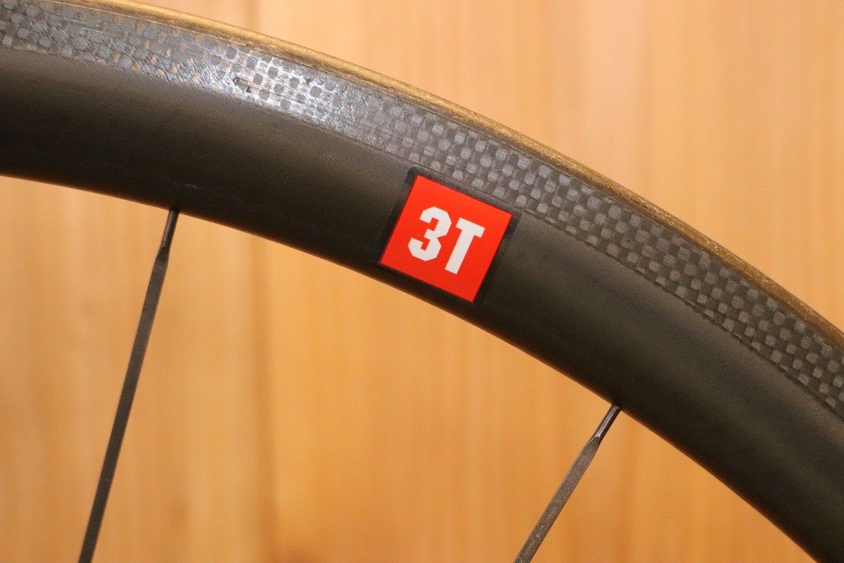 3T ORBIS II C35 TEAM カーボンホイールリアのみ