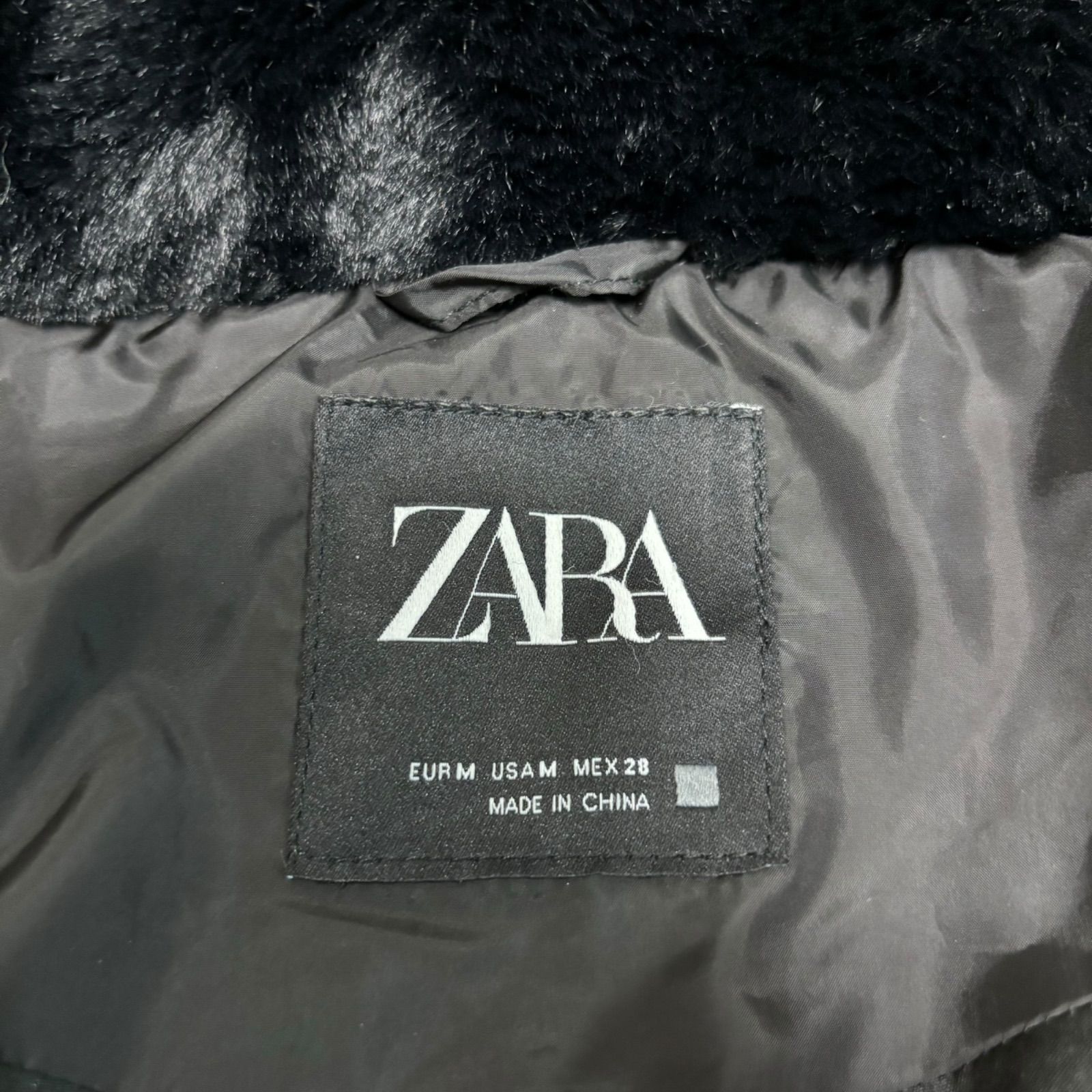 ZARA ザラ ダウンジャケット フード ブルゾン ジャンパー ブラック M 