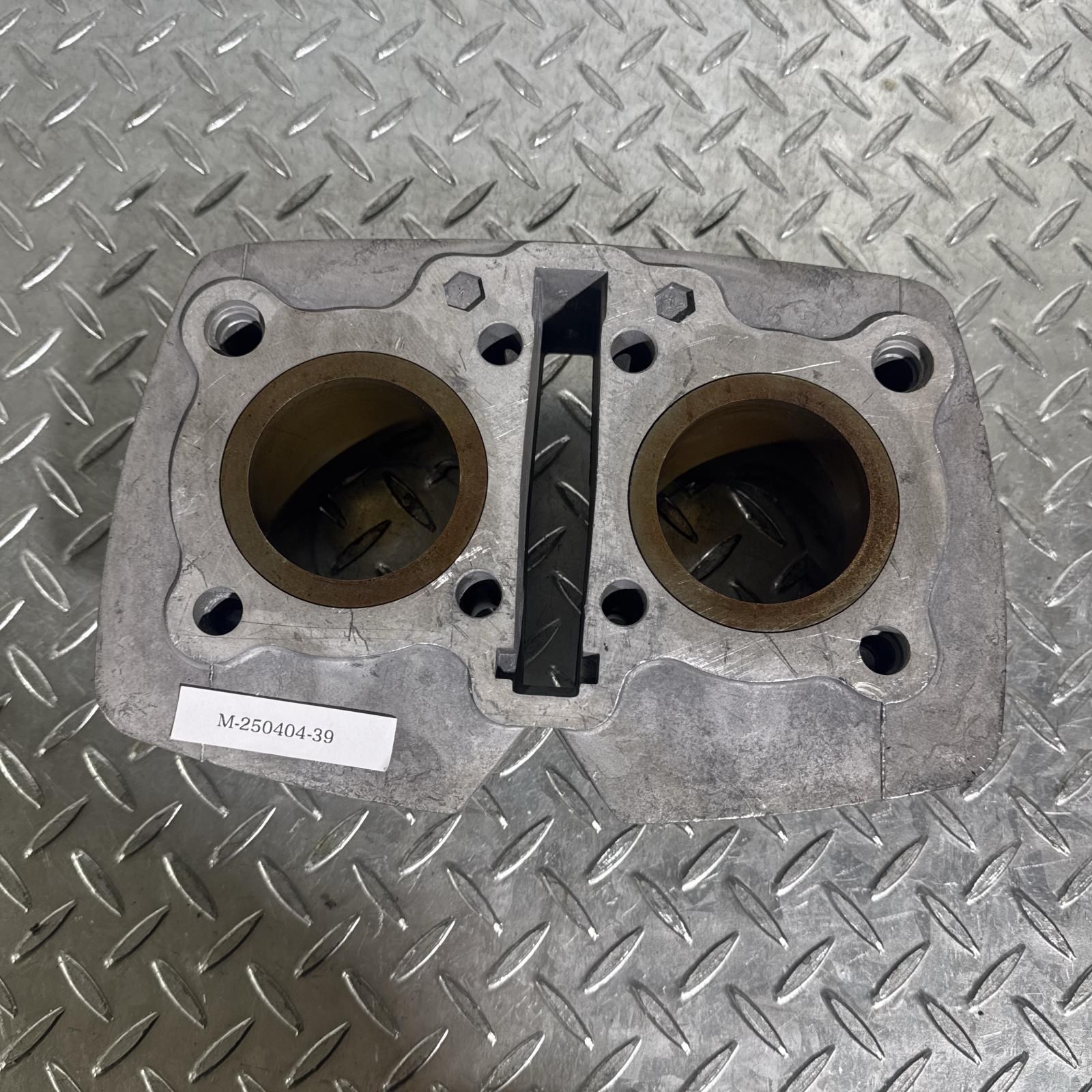 CR80エンジン レストアベース CR80エンジンのオーバーホール