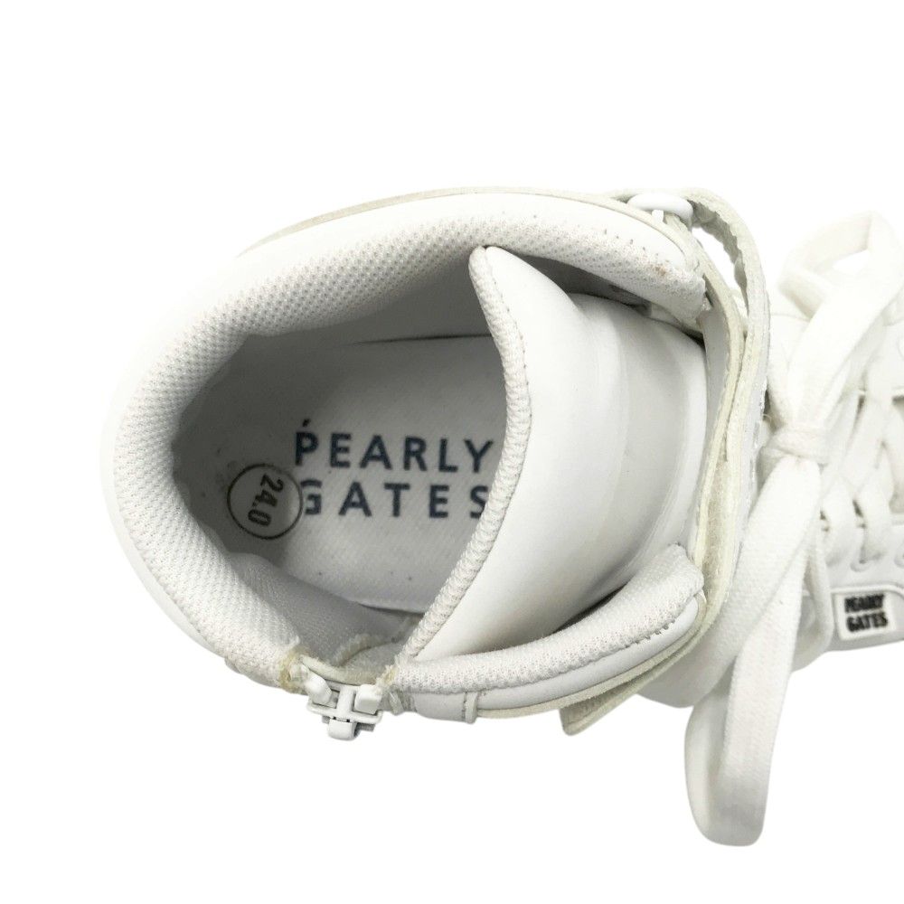 PEARLY