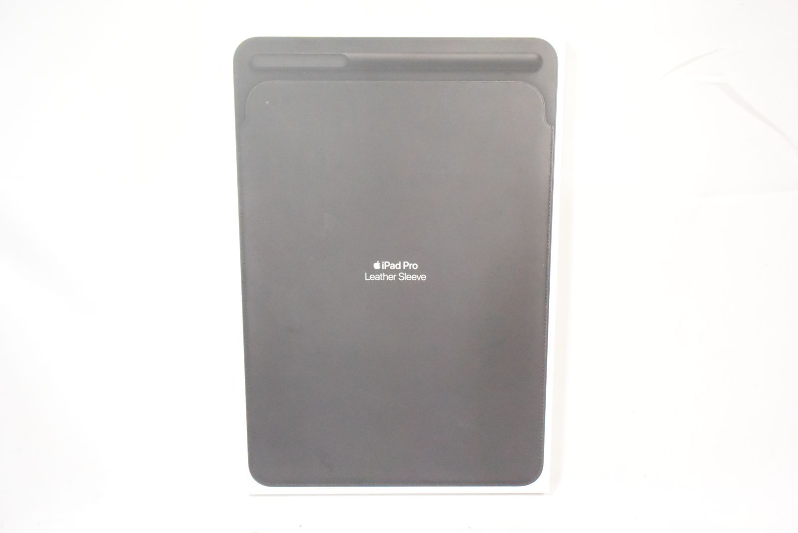 10.5インチiPad Pro用レザースリーブ - ブラック MPU62FE/A □Apple iPad Pro 10.5インチ用レザースリーブ ブラック MPU62FE