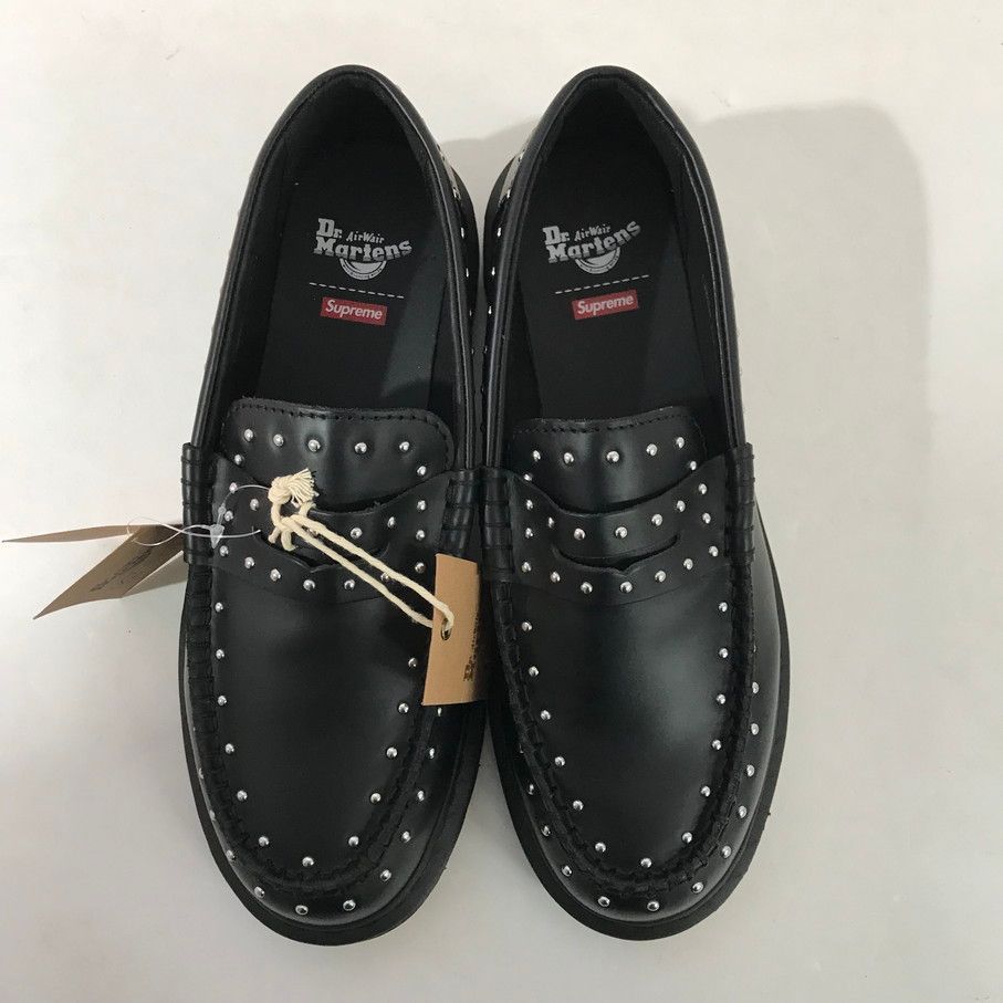 Dr. Martens Supreme スタッズローファー Supreme Dr. Martens Studded Penton Loafer (SS25) - $198