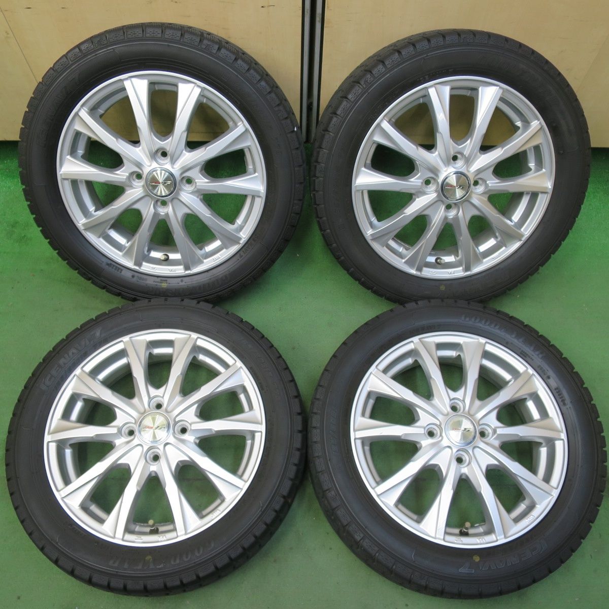 バリ溝！9分☆スタッドレス 165/60R15 グッドイヤー アイスナビ7 JOKER 