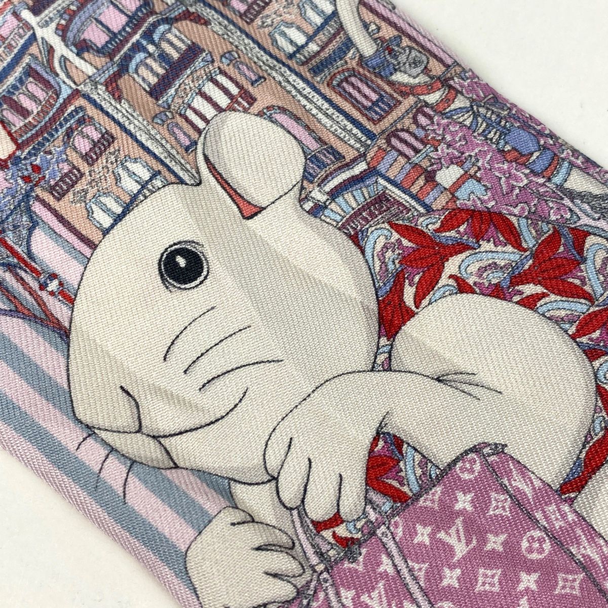 美品　LOUISVUITTON ヴィトン　シルク　スカーフ付　セーター　トップス シルク Louis Vuitton(ルイヴィトン) スカーフ(レディース