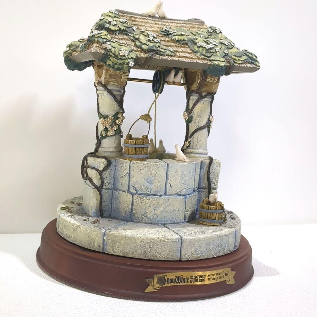 ディズニー 白雪姫 生誕60周年記念 願いの井戸 WDCC 置物 オブジェ