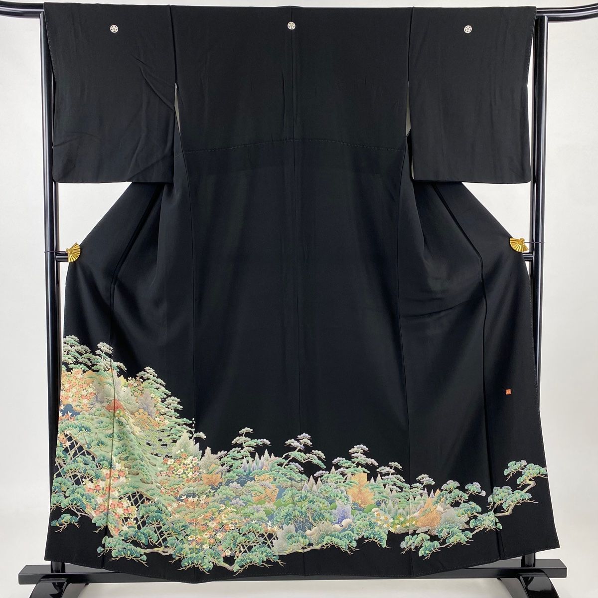 黒留袖 身丈158cm 裄丈64cm M 袷 落款 松 桜 黒 正絹