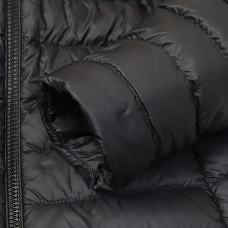 【国内即発送】MONCLER IGELLE ★1A00068 597YF★ モンクレール MONCLER ダウン ダウンジャケット イジェレ IGELLE