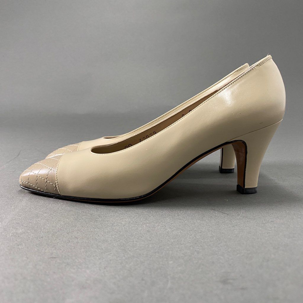 b6 Salvatore Ferragamo サルヴァトーレフェラガモ イタリア製