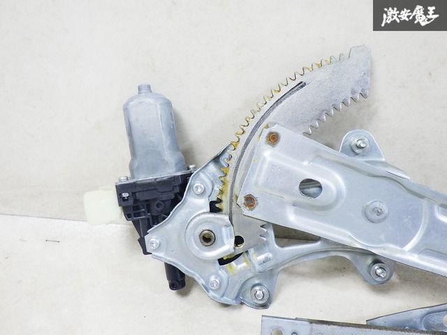 破損無し！日産純正 エクストレイル NT32 パワーウィンドウ
