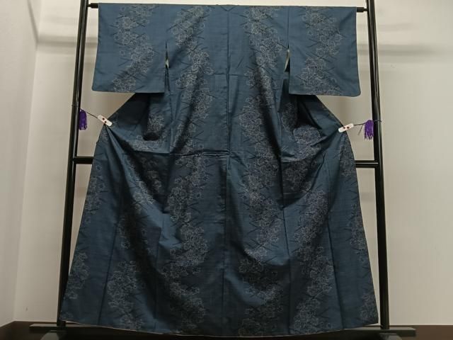 平和屋着物○本場大島紬 9マルキ 地空き 捻花文 正絹 逸品 未使用  