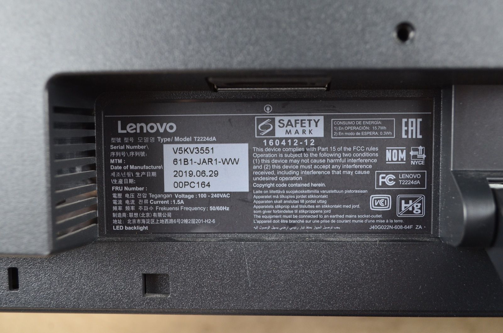 Lenovo 薄型　Lenovo　21.5型ワイド　T2224dA　フルHD　DP端子　IPSパネル　LED　ディスプレイ　②