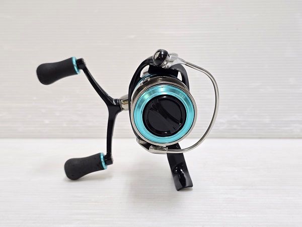 DAIWA 16Emeraldas 2508PE-Hスピニングリール 61RxJXV8uAL.jpg_BO30,255,255,