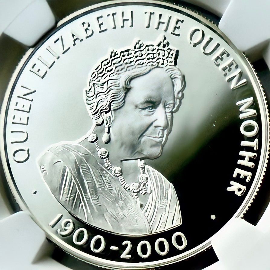 2002 イギリス クイーンマザー PF69UC 5ポンド 銀貨 NGC鑑定 - その他