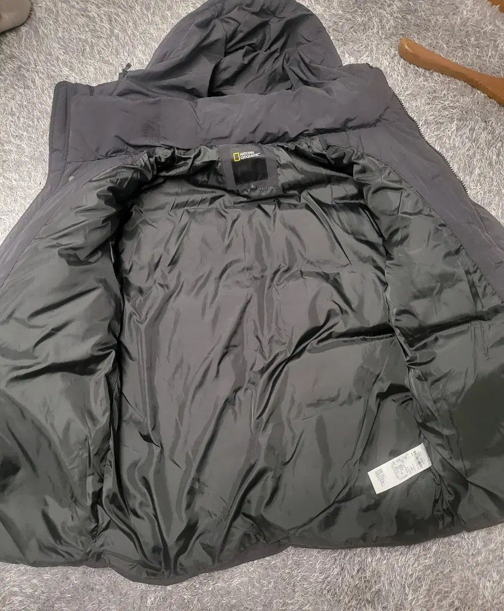 ダウン ブラック