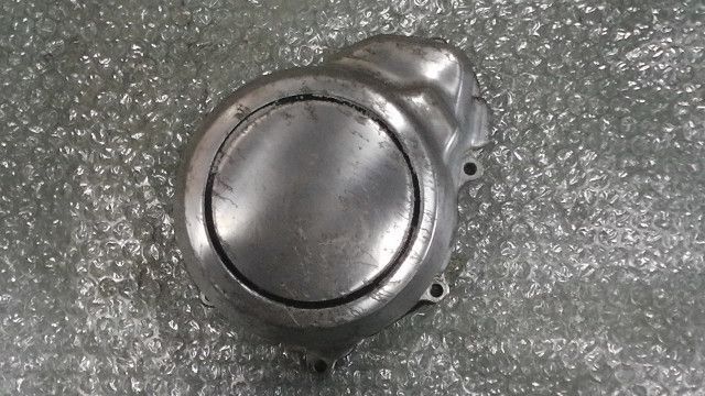 バリオス　ZR250A-021xxx　の　ジェネレーターカバー:#1637034054