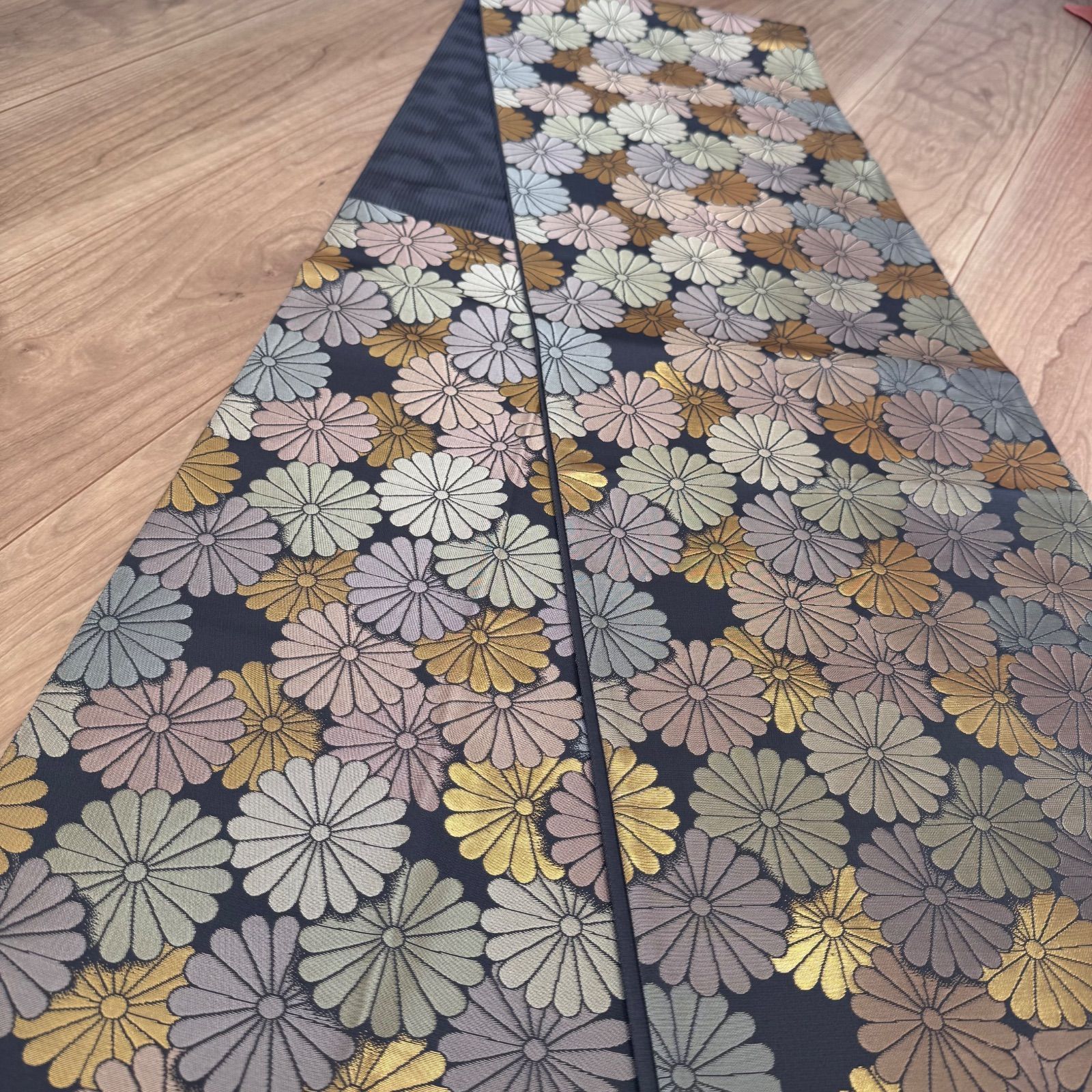 箔屋清兵衛 六通袋帯 美品 草木染 落款あり 牡丹唐草 フォーマルに