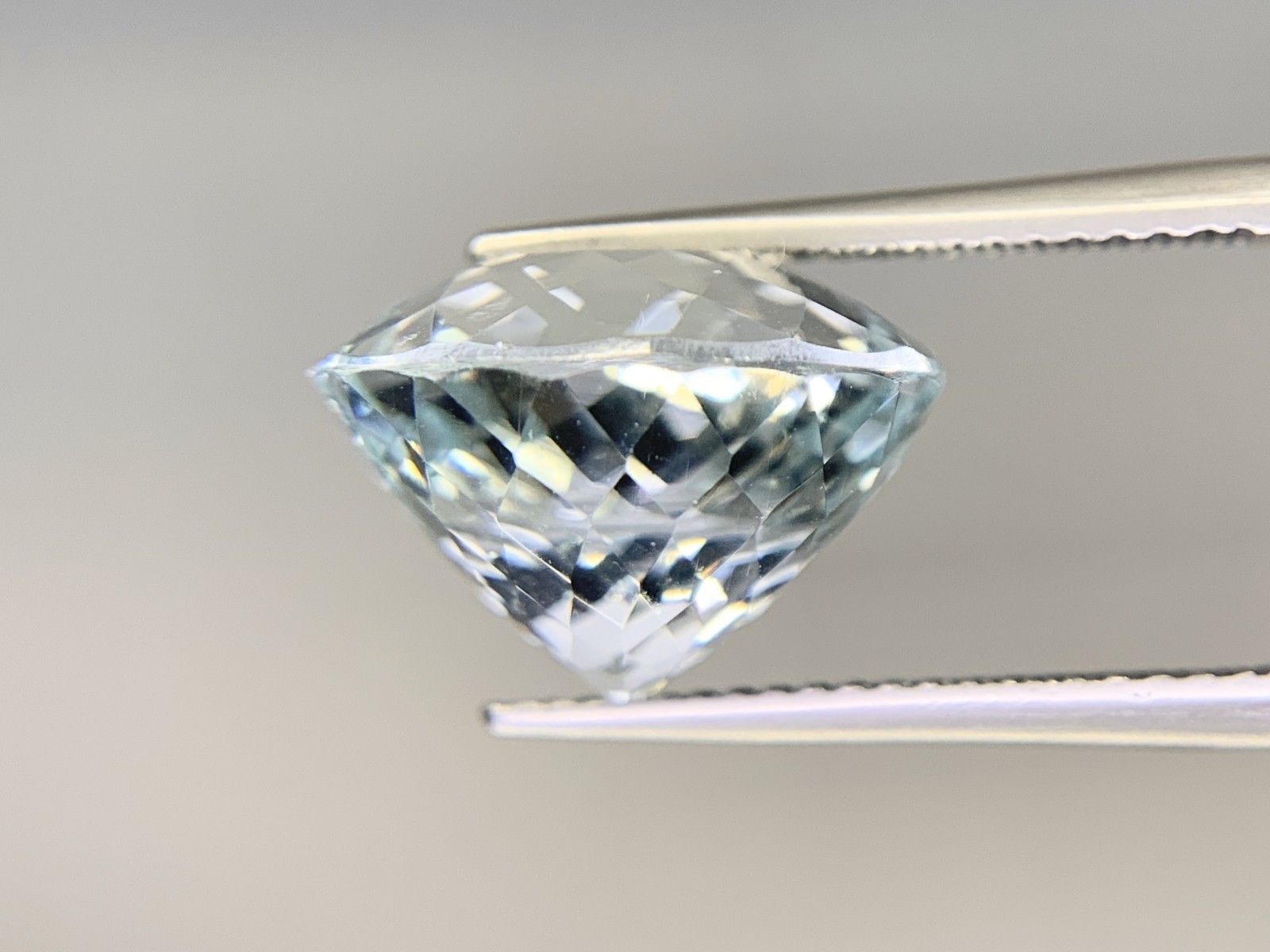 9.961ct 宝石ソーティング付き