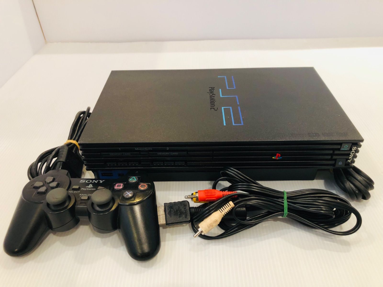 お買い得！ PS2 中古】プレイステーション2本体(SCPH-18000) のみ SCPH 