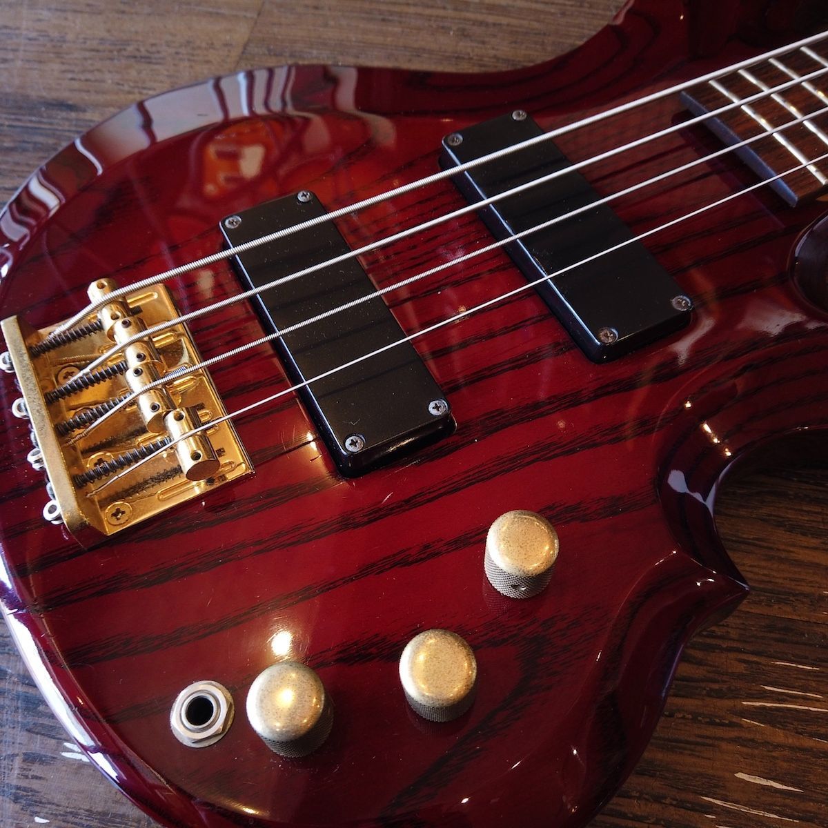 機材：ESP RD Bass（Reindeer） | めもぶろぐ