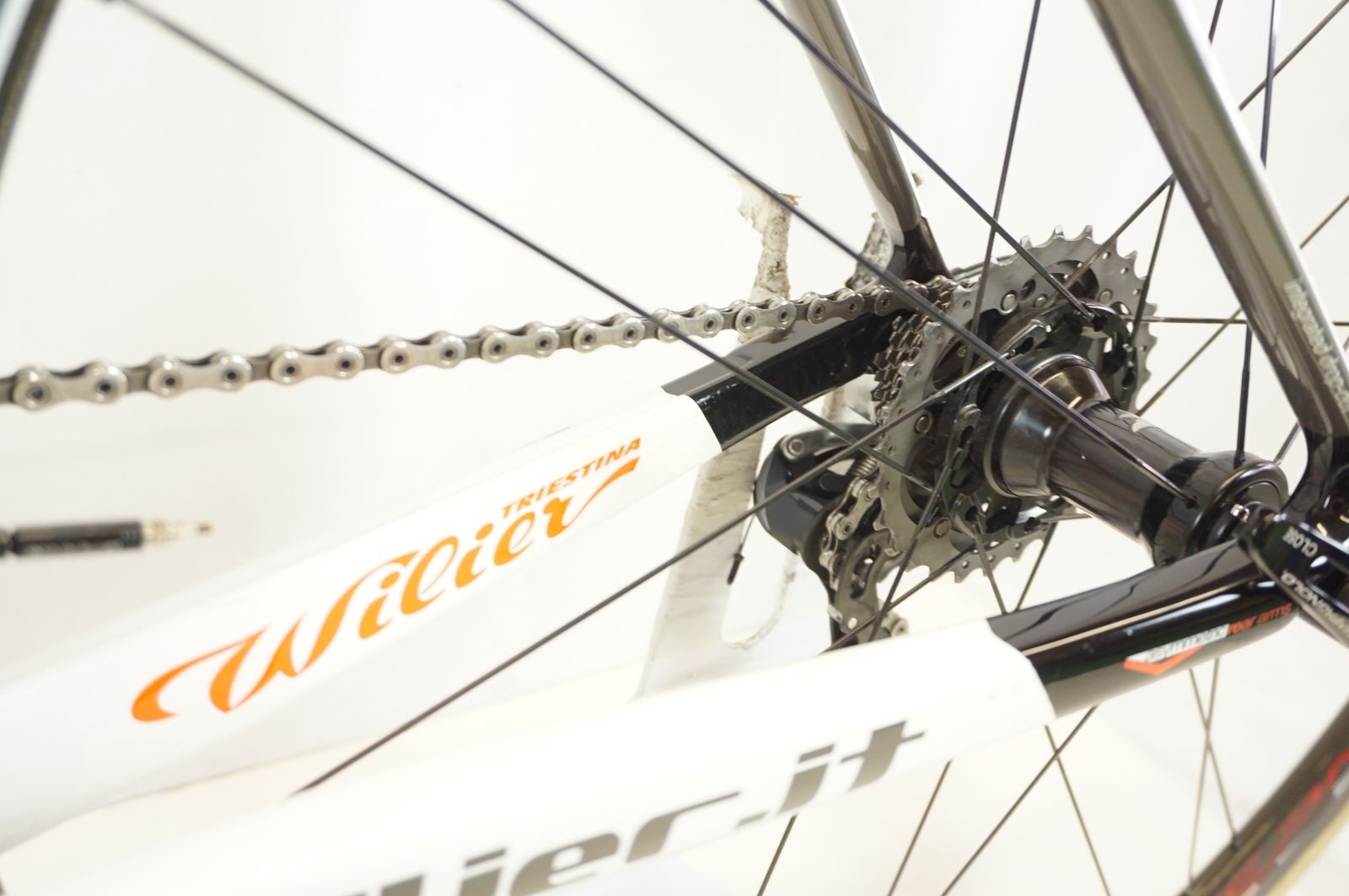 カスタム バイチャリ宇都宮店