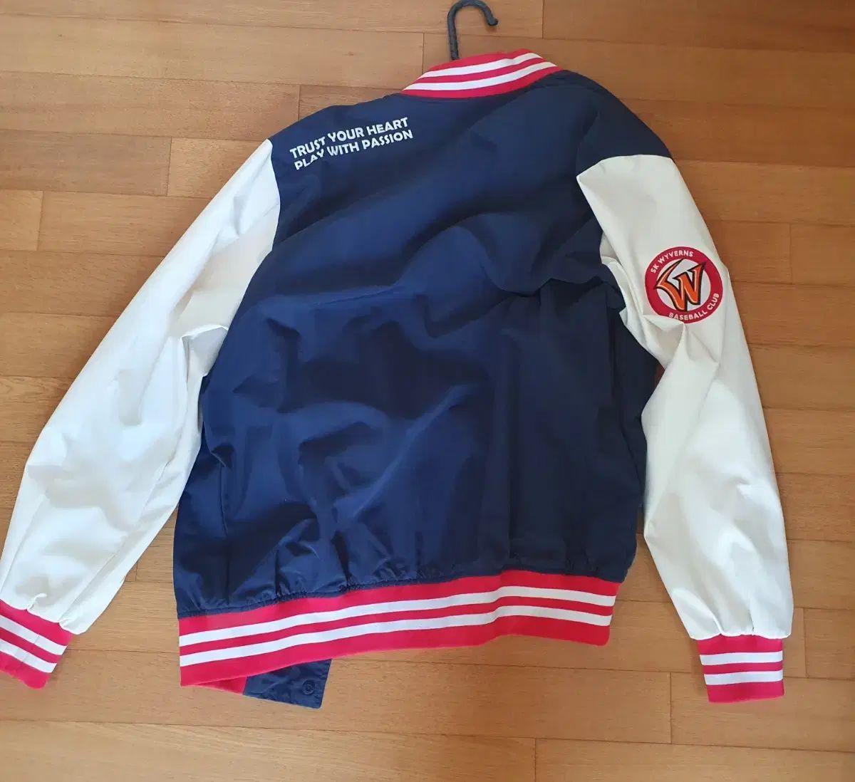 人気の商品を続々入荷。 sk ワイバーンズ 野球ジャケット アウター 機能的