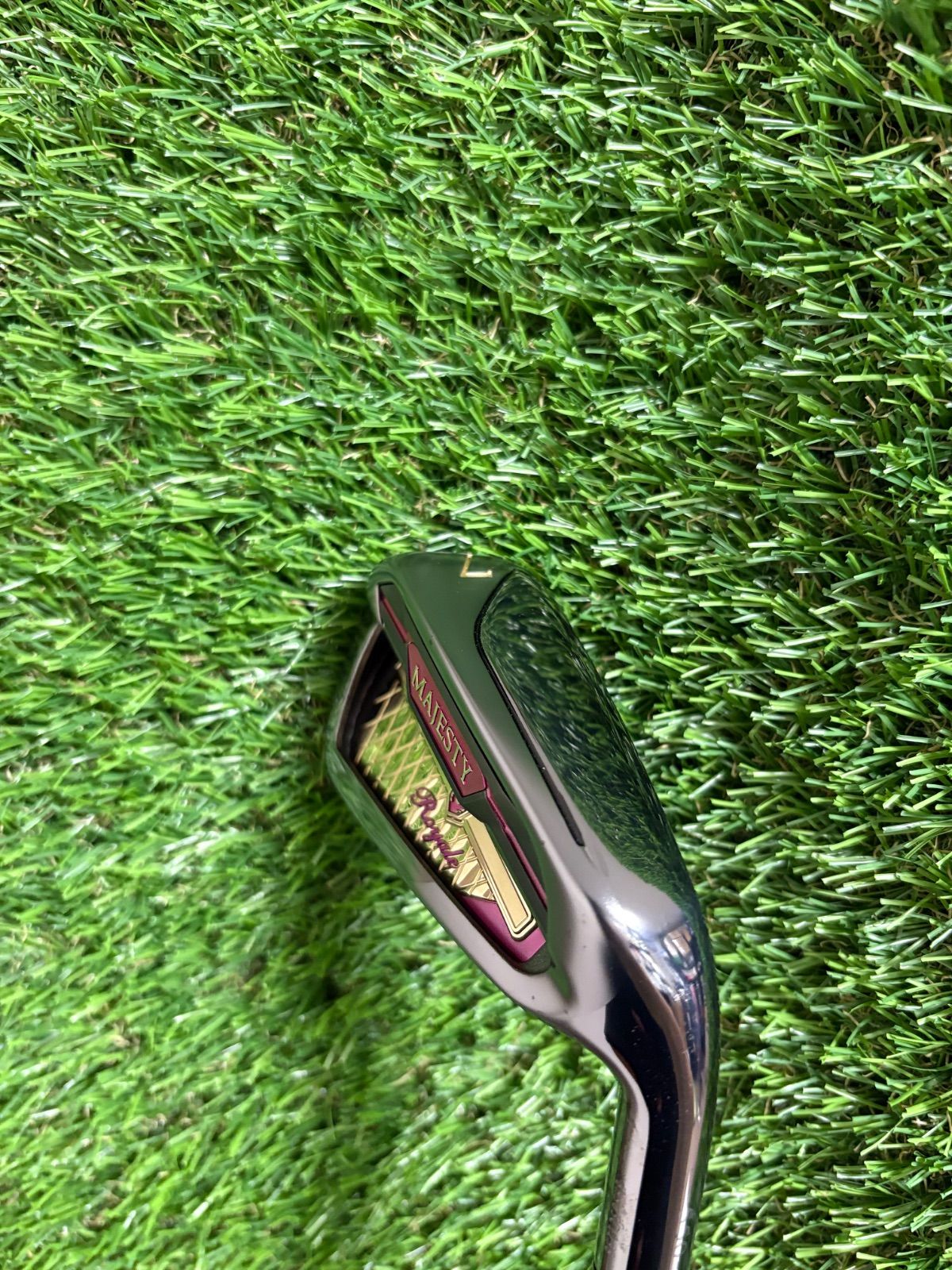 美品レディース高級！23年MAJESTY Eマジェスティ7番アイアンL 美品レディース高級！23年MAJESTY ROYALEマジェスティ7番アイアンL