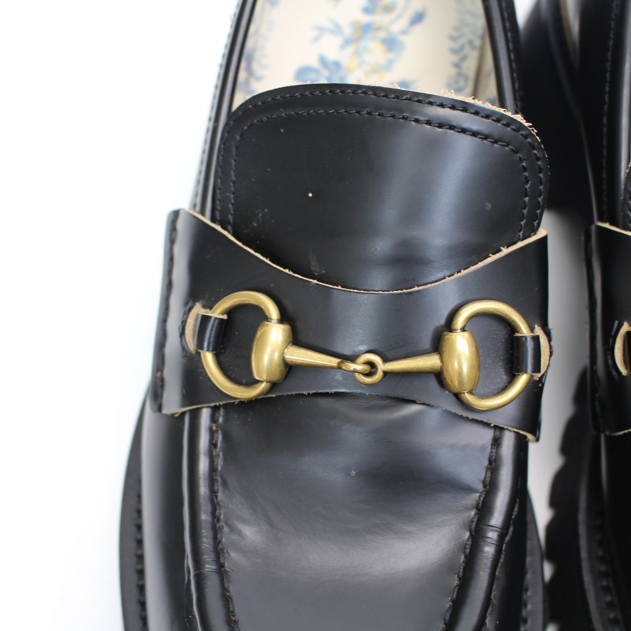 【極美品】 GUCCI Bee グッチ ビー ホースビット ローファー ブラック IS238)【美品】グッチ ホースビット ローファー ブラック ビー Bee 蜂