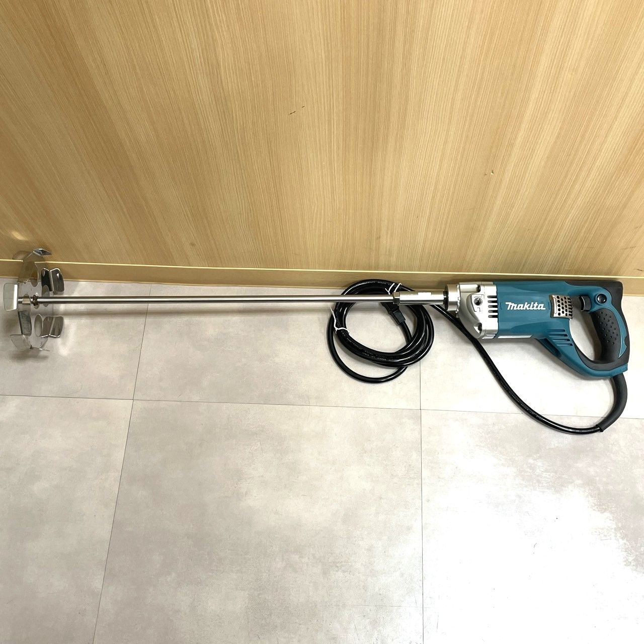 makita マキタ カクハン機 UT1305 二重絶縁構造 電動工具 動作未 現状品 005741