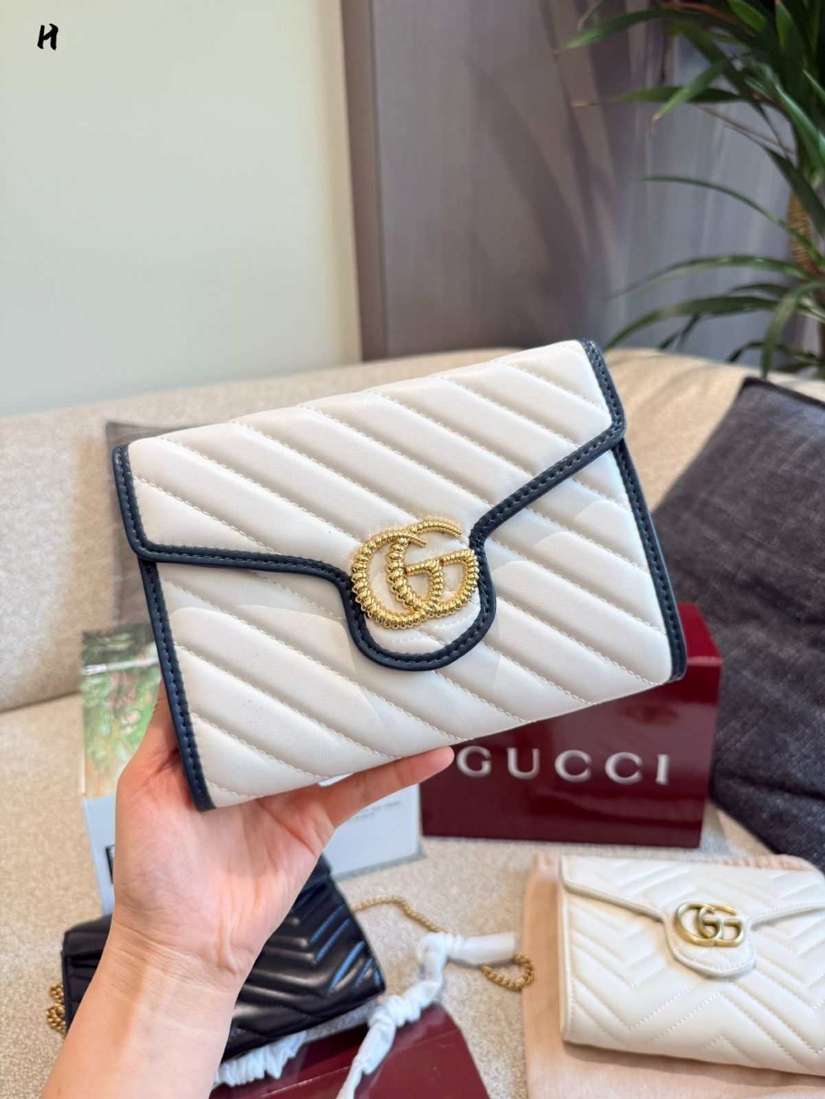 GUCCIベロアvintageバッグ✦ GUCCI – Afar Vintage