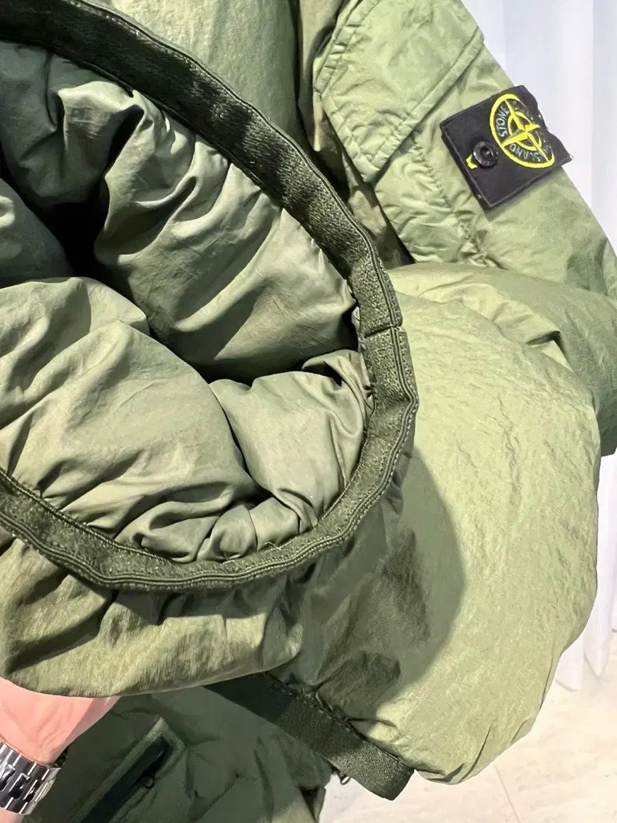STONE  カーキ オリーブグリーン ダウンジャケット XL 楽天市場】ストーンアイランド ダウンジャケット（カラーグリーン）の通販