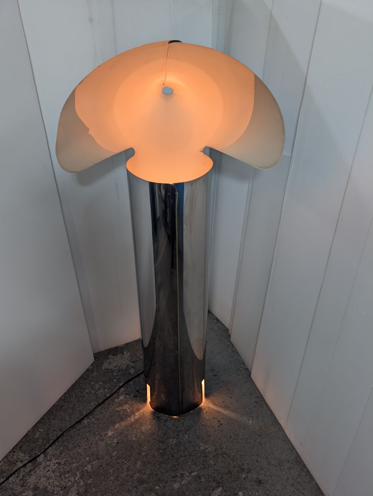 フロス キアラ フロアスタンドランプ 当時物 アンティークランプ 【未