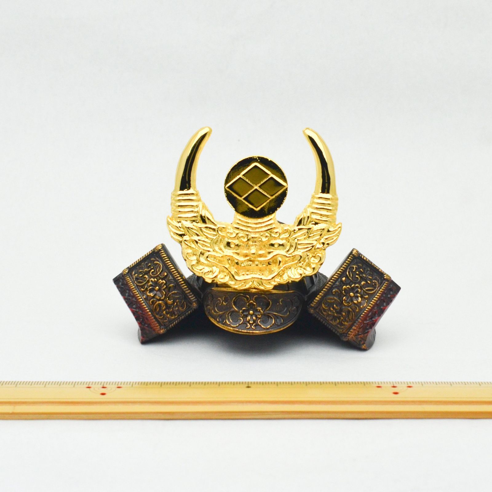 武田信玄 ミニ兜飾り