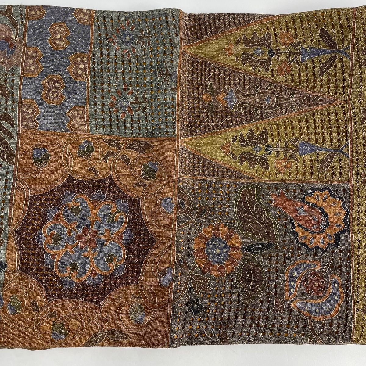 金糸 汕頭刺繍