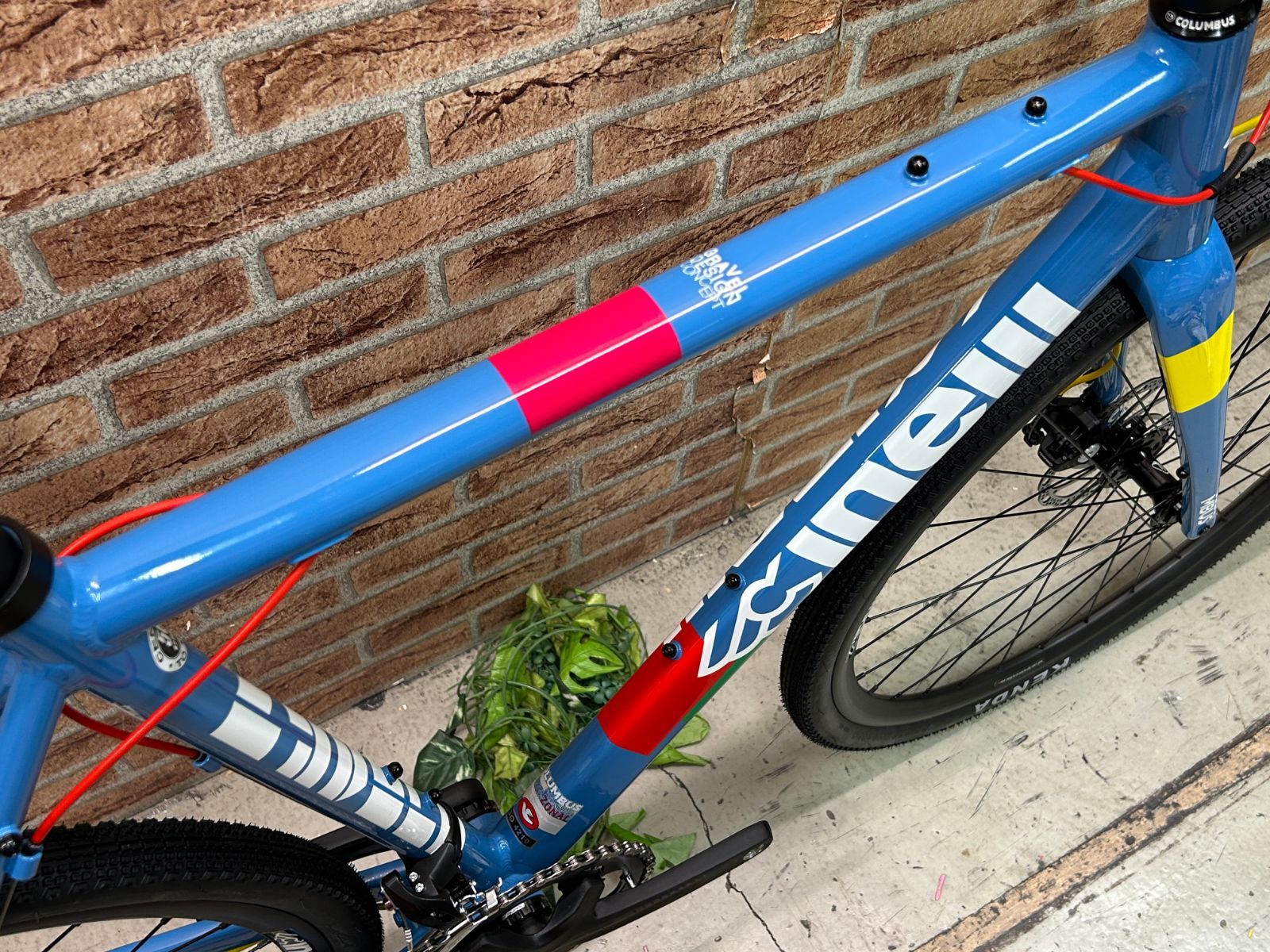 CINELLI グラベルロード ZYDECO LALA（ジデコララ）引取限定 CINELLI グラベルロード ZYDECO LALA（ジデコララ）引取限定