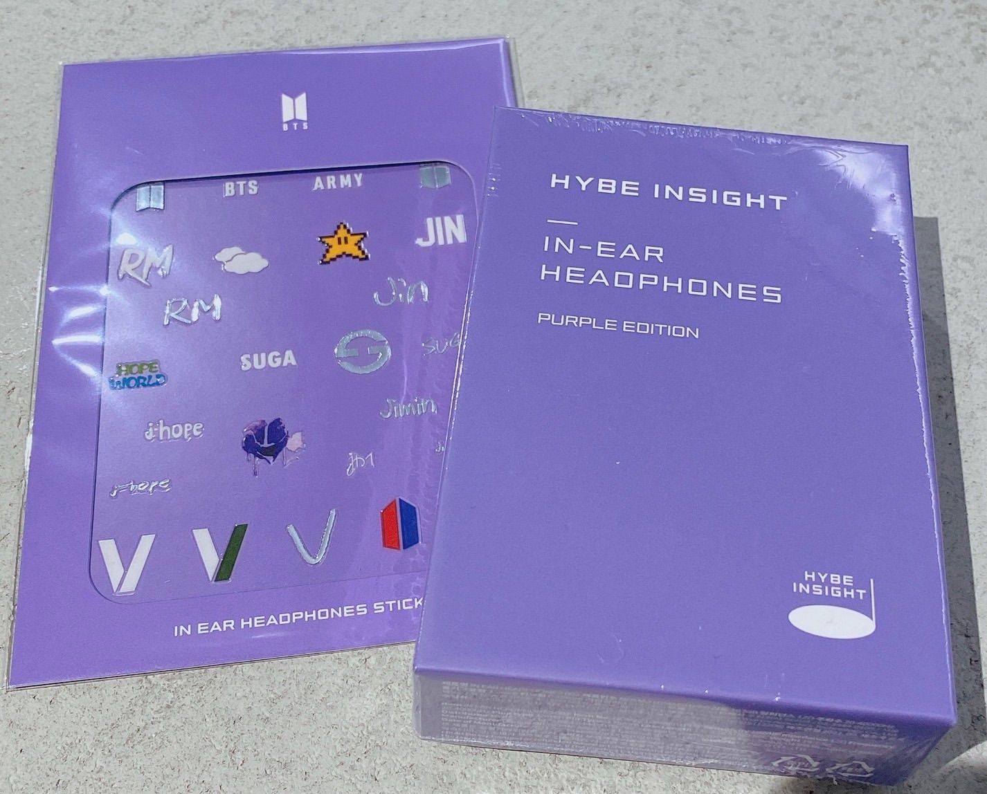 HYBE INSIGHT イヤホン PURPLE Edition ステッカー