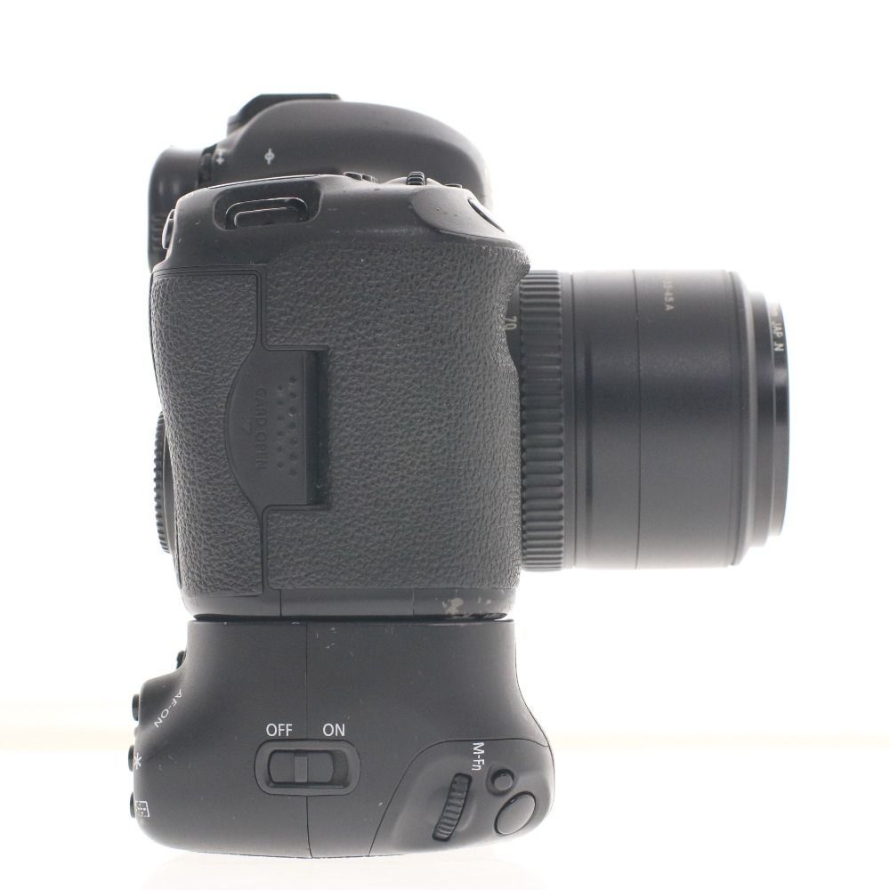 Canon EOS 6D Mark III デジタル一眼レフカメラ Canon EOS 6D Mark III デジタル一眼レフカメラ